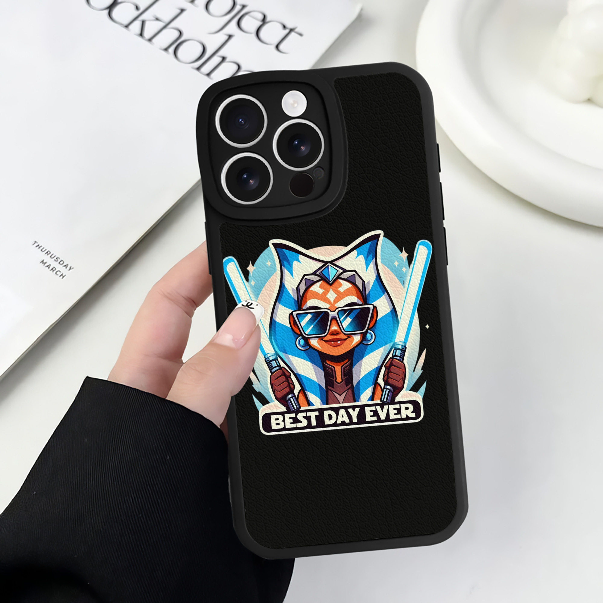 （画像用） スター・ウォーズ Star Wars 【iPhone 16シリーズ対応】シリコンスマホケース（レザー調） 材質：シリコン